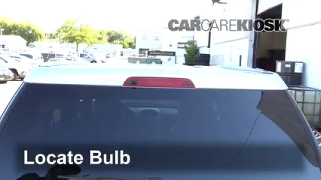 2004 Saturn Vue 3.5L V6 Luces Luz de freno central (reemplazar foco)